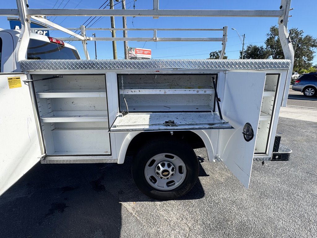 2017 Chevrolet Silverado 2500HD - $19,980