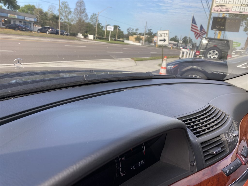 2006 Mercedes-Benz S-class - $13,980