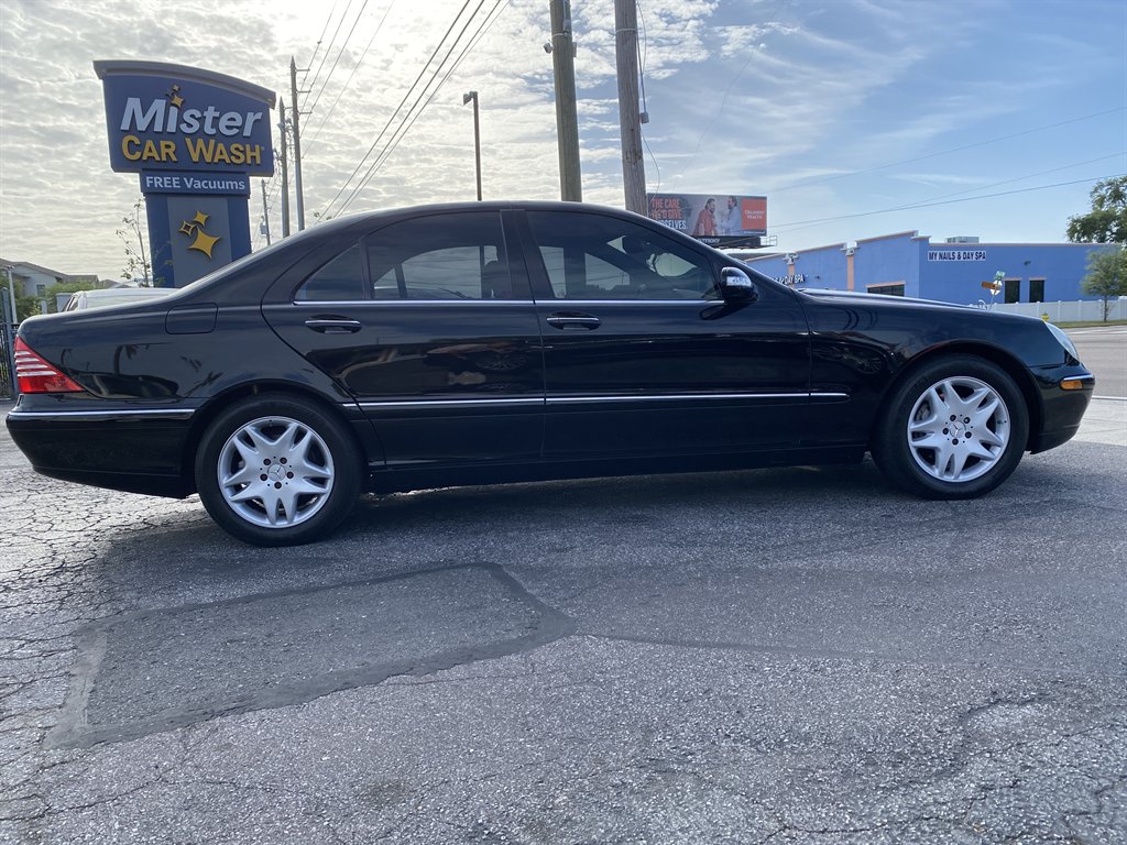 2006 Mercedes-Benz S-class - $13,980