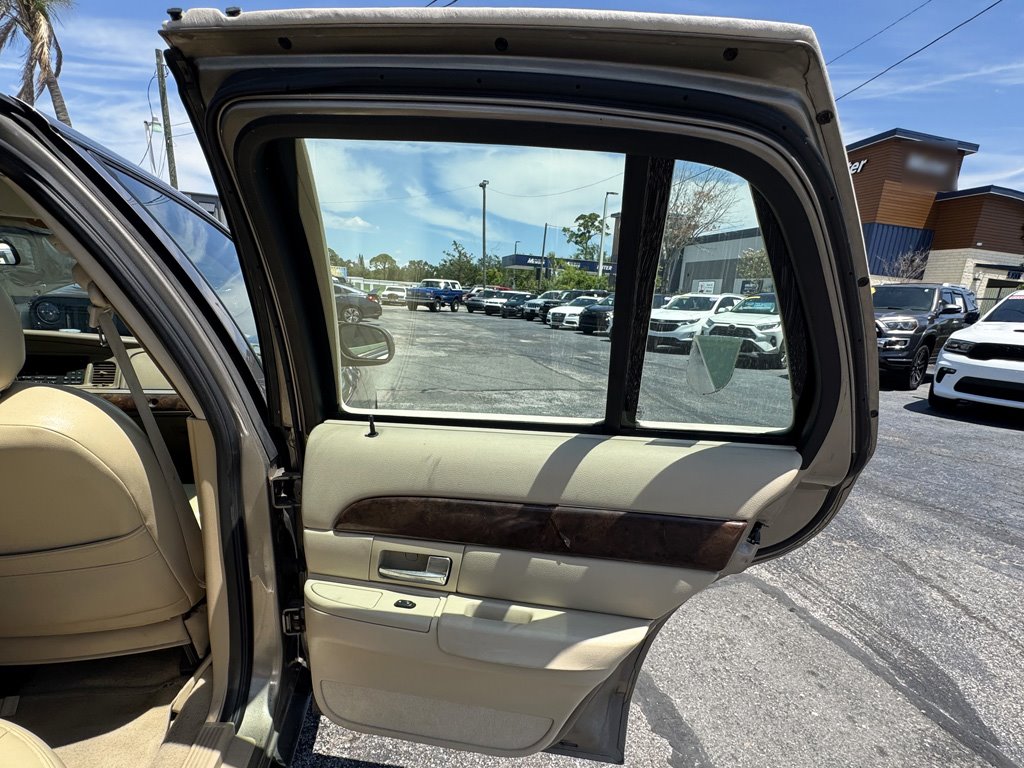 2006 Mercury Grand Marquis - $7,980