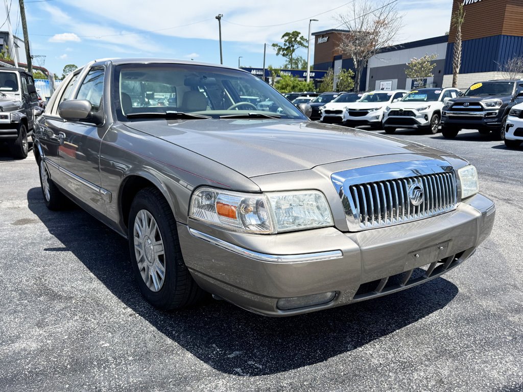 2006 Mercury Grand Marquis - $7,980