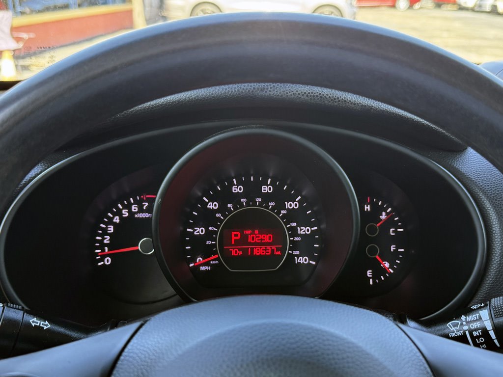 2017 Kia Soul - $10,980