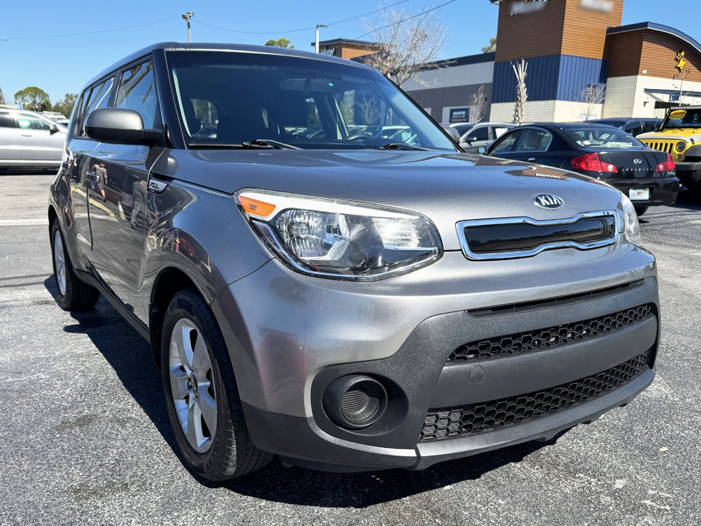 2017 Kia Soul - $10,980