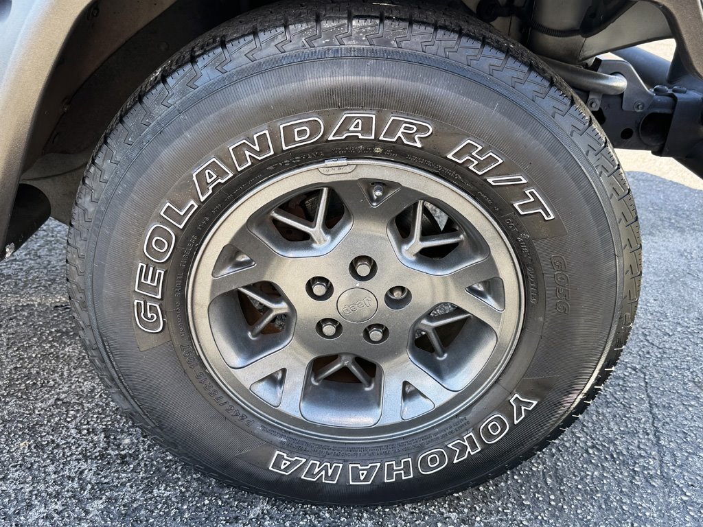 2000 Jeep Wrangler - $10,980