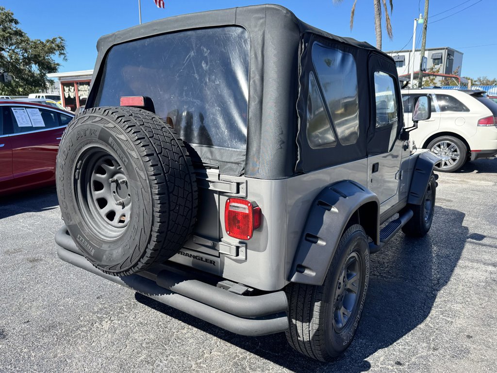 2000 Jeep Wrangler - $10,980
