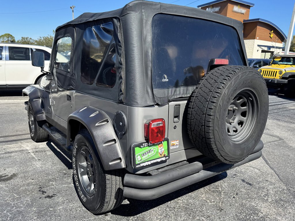 2000 Jeep Wrangler - $10,980
