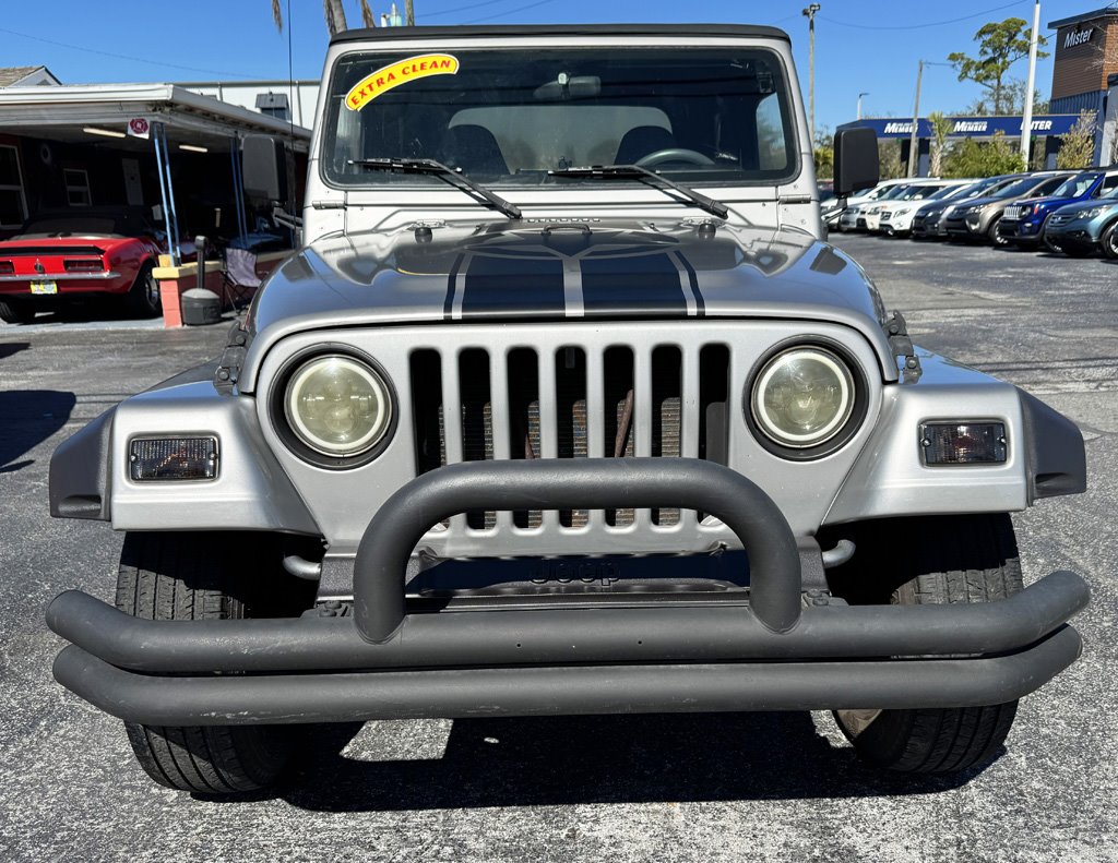 2000 Jeep Wrangler - $10,980