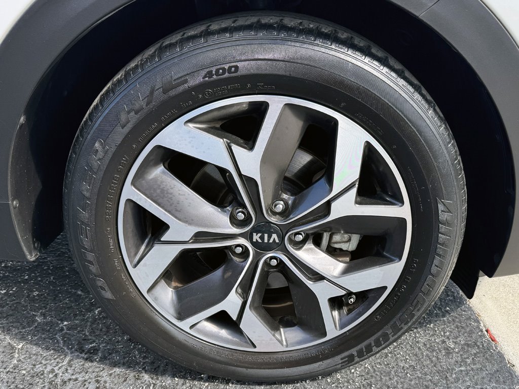 2022 Kia Sportage - $17,980