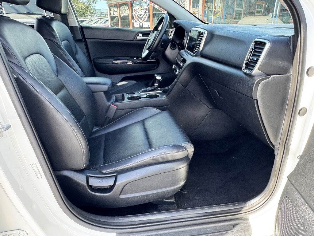 2022 Kia Sportage - $17,980