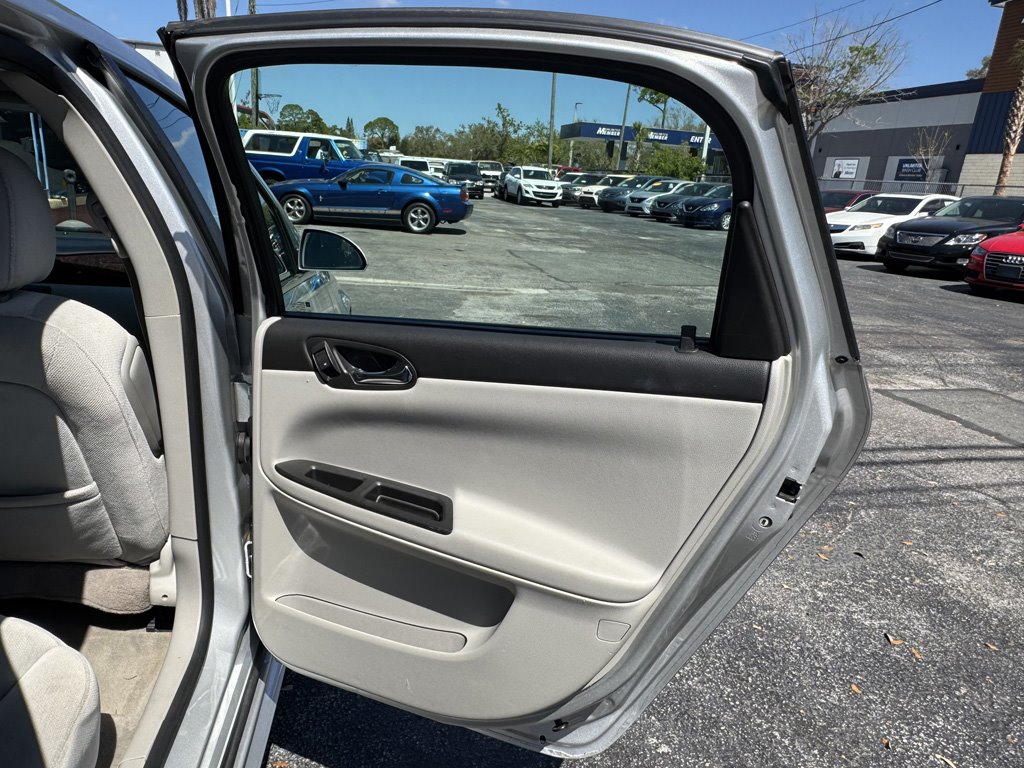 2013 Chevrolet Impala - $10,980