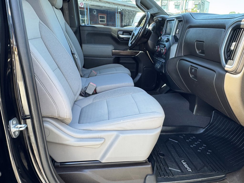 2021 Chevrolet Silverado 1500 - $28,980