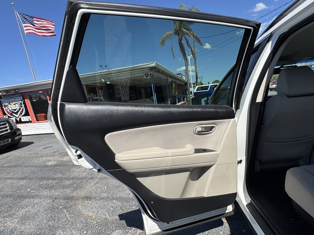 2010 MAZDA CX-9 - $9,980