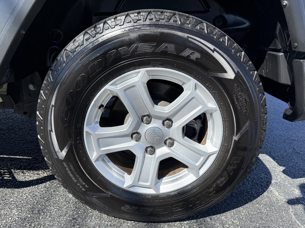 2020 Jeep Wrangler - $27,980
