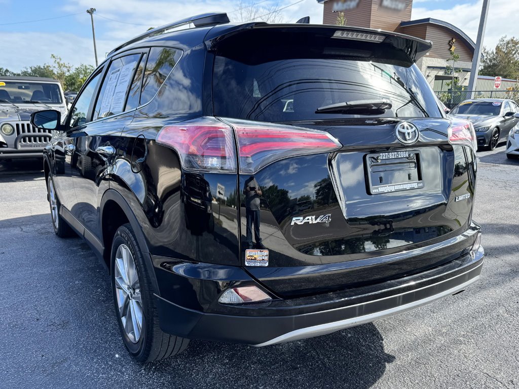 2018 Toyota RAV4 - $19,980