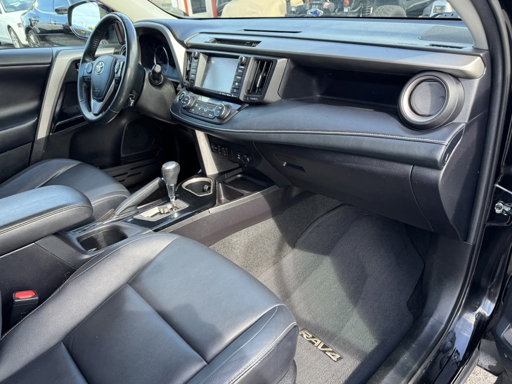 2018 Toyota RAV4 - $19,980