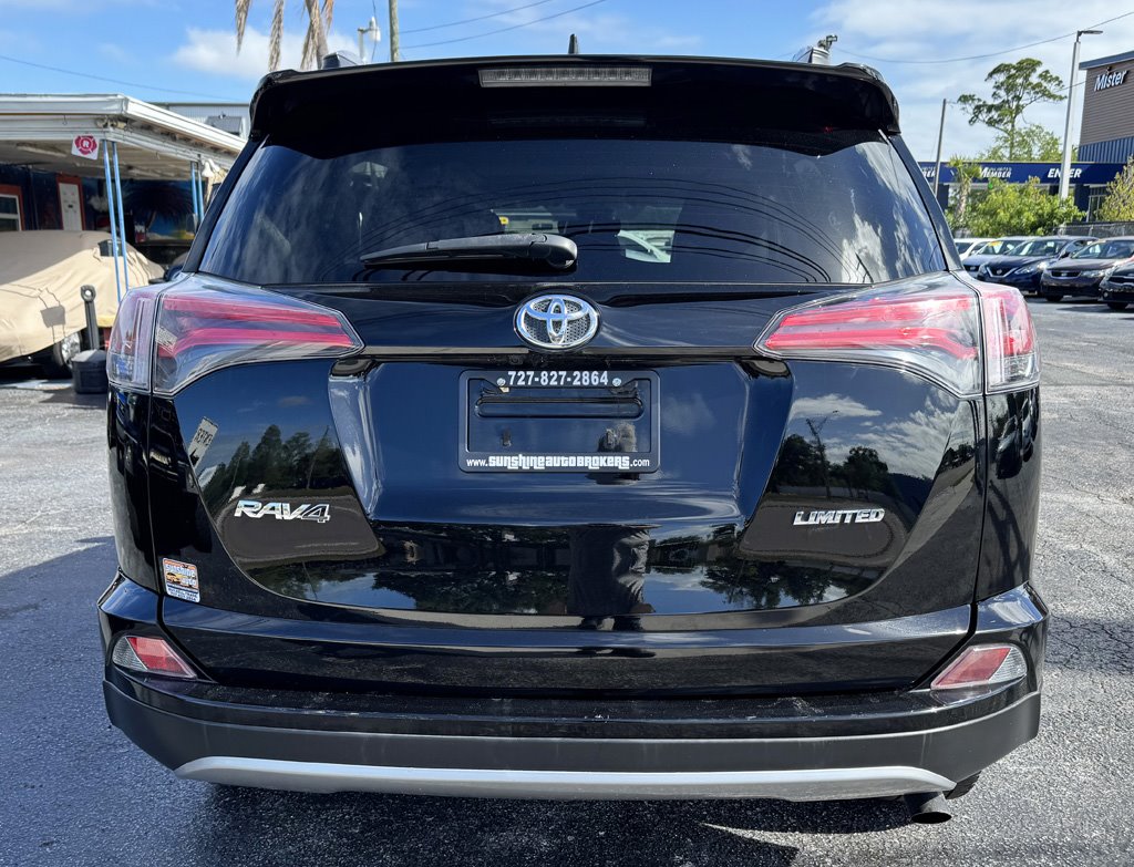 2018 Toyota RAV4 - $19,980