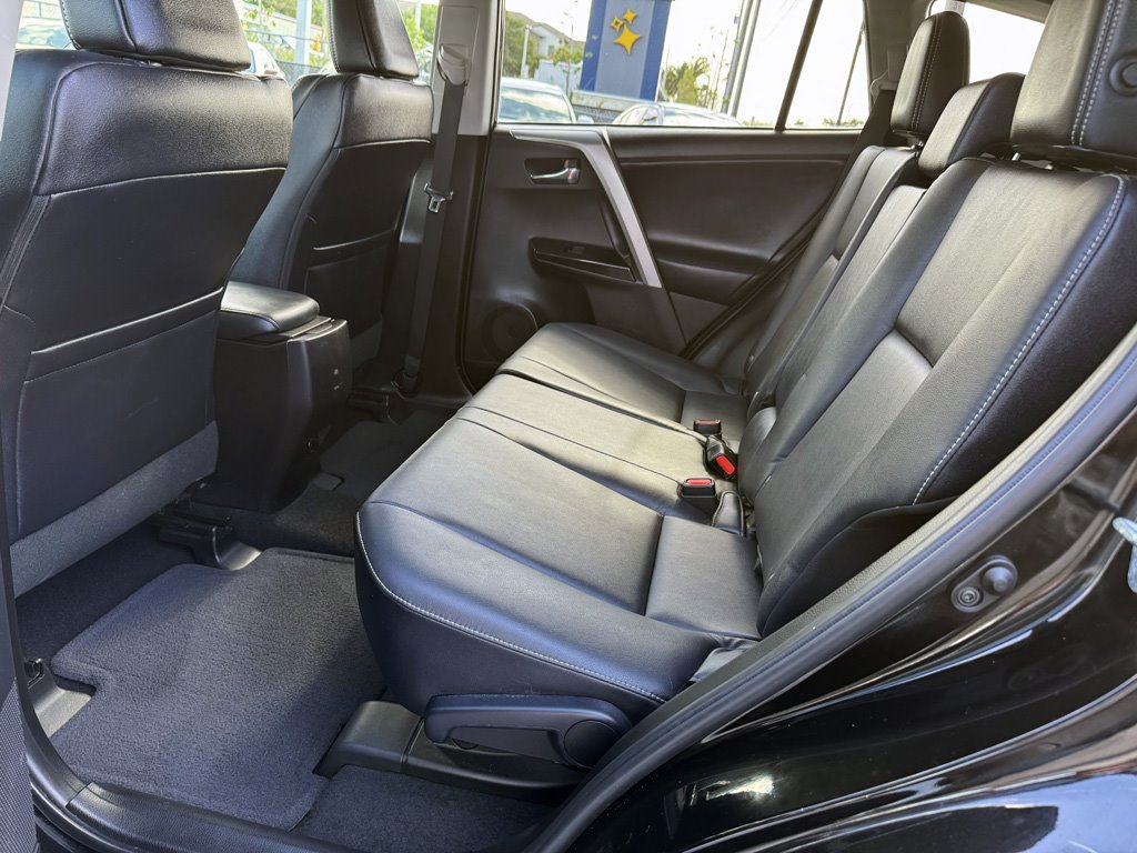 2018 Toyota RAV4 - $19,980