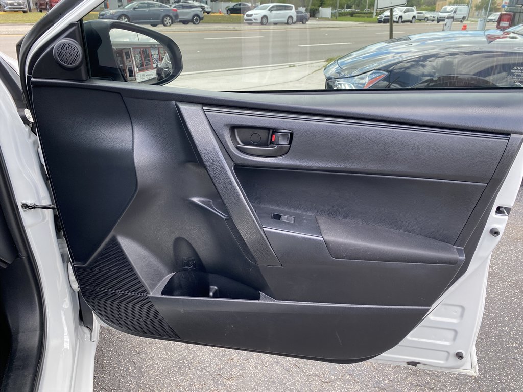 2017 Toyota Corolla - $13,980