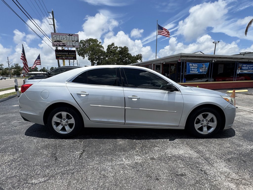 2016 Chevrolet Malibu - $8,980