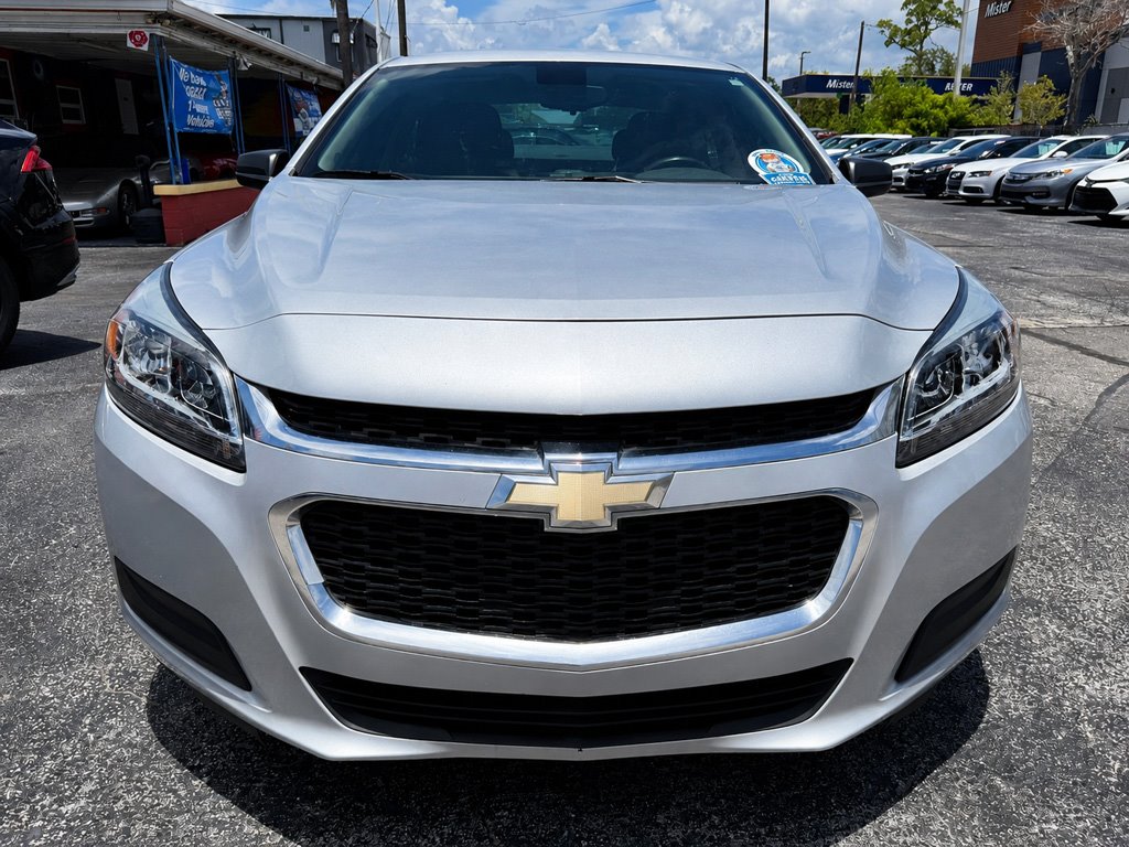 2016 Chevrolet Malibu - $8,980