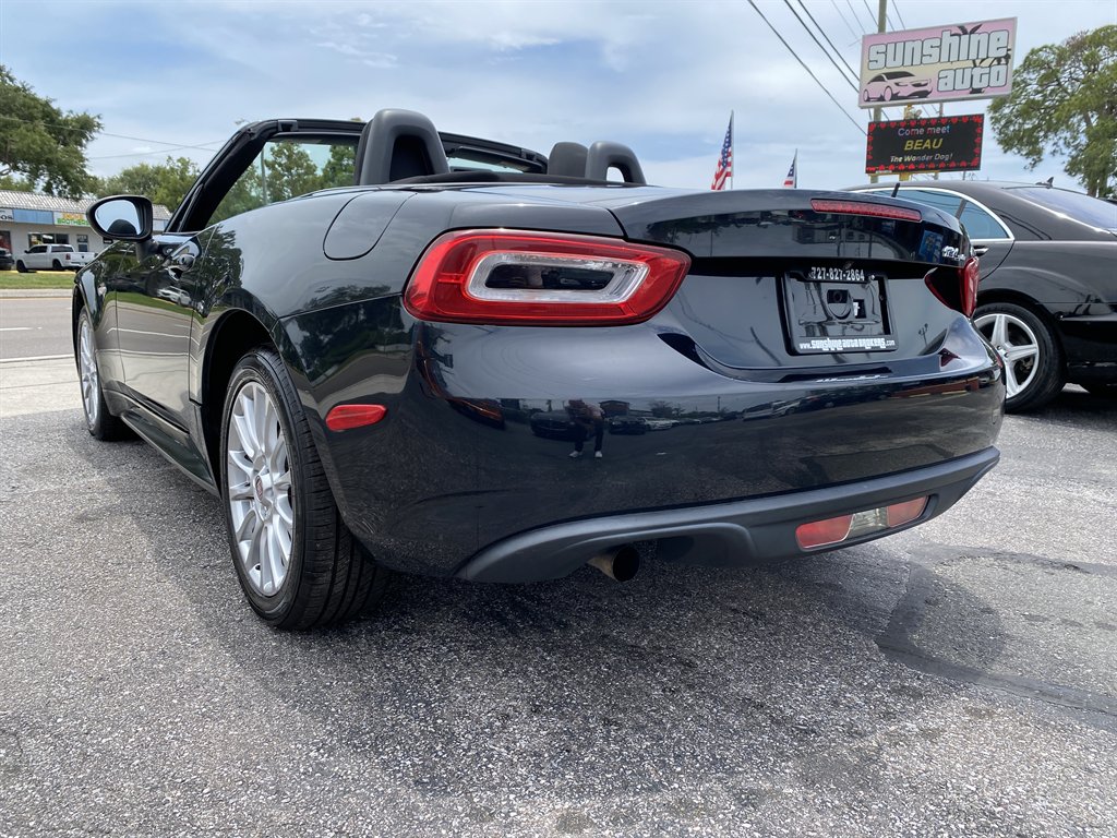 2017 FIAT 124 Spider - $14,980