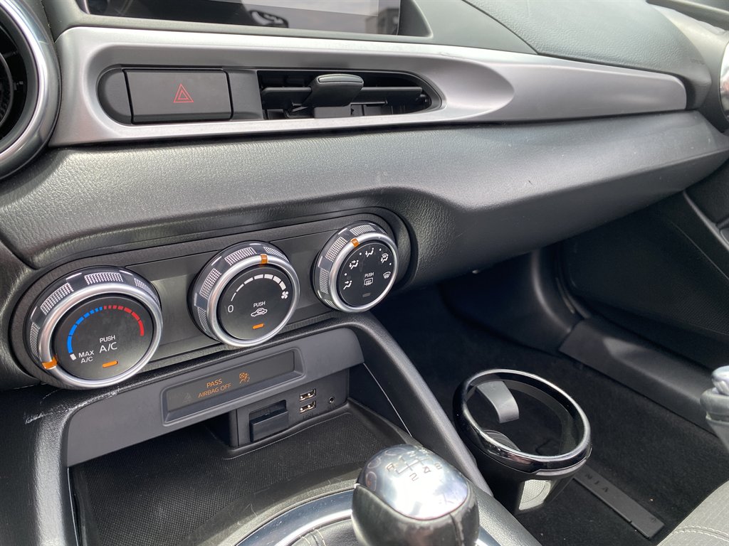 2017 FIAT 124 Spider - $14,980