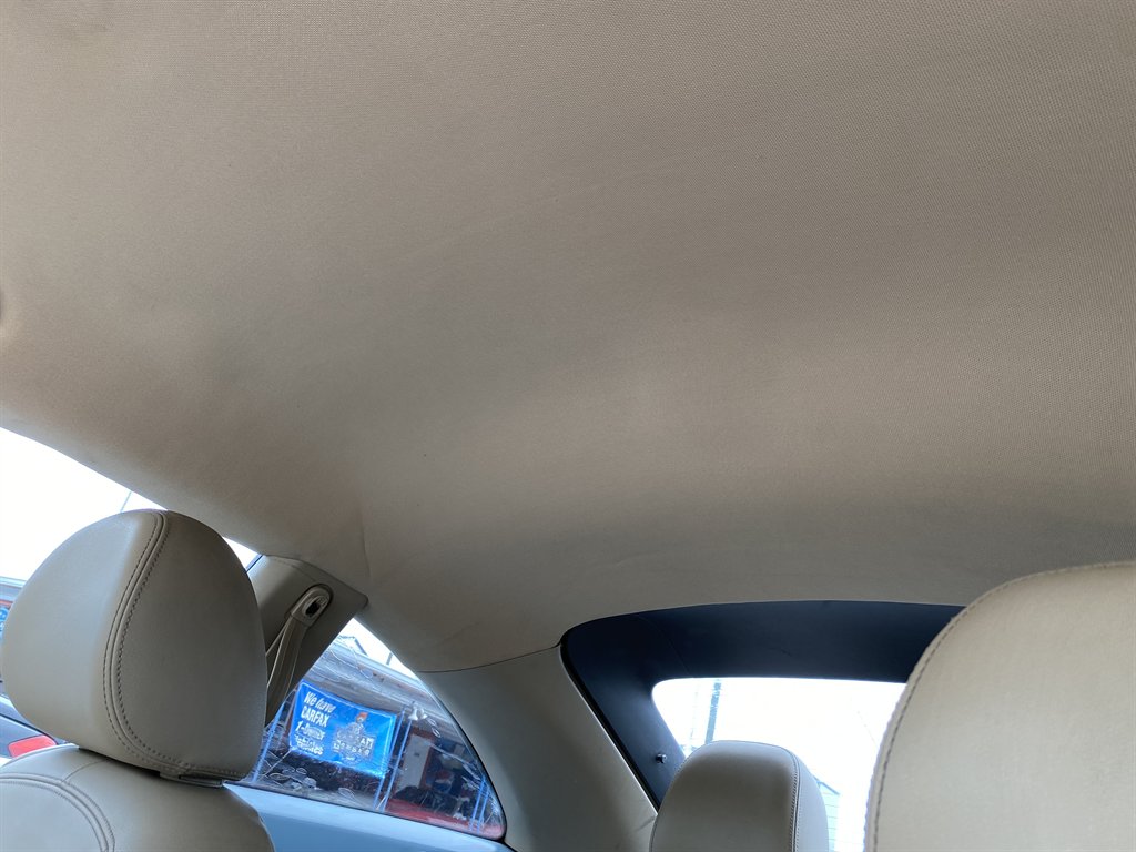 2014 Volkswagen Beetle - $10,980