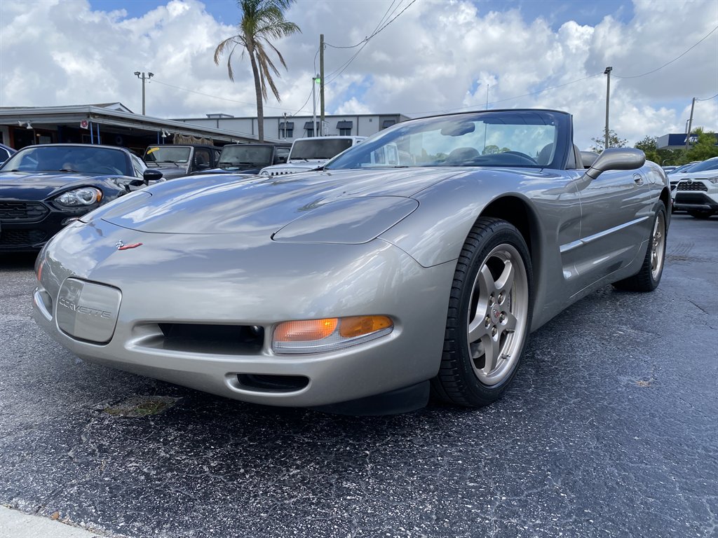 2000 Chevrolet Corvette - $25,980