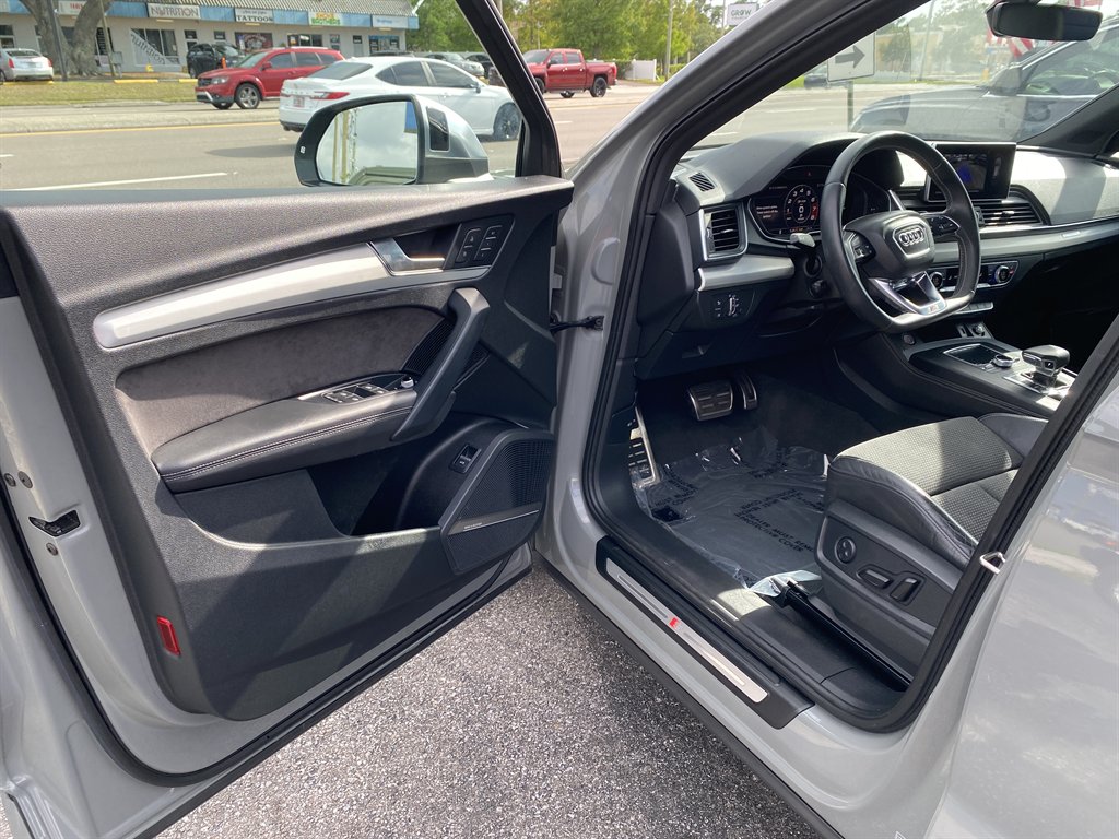 2020 Audi Q5 - $26,980
