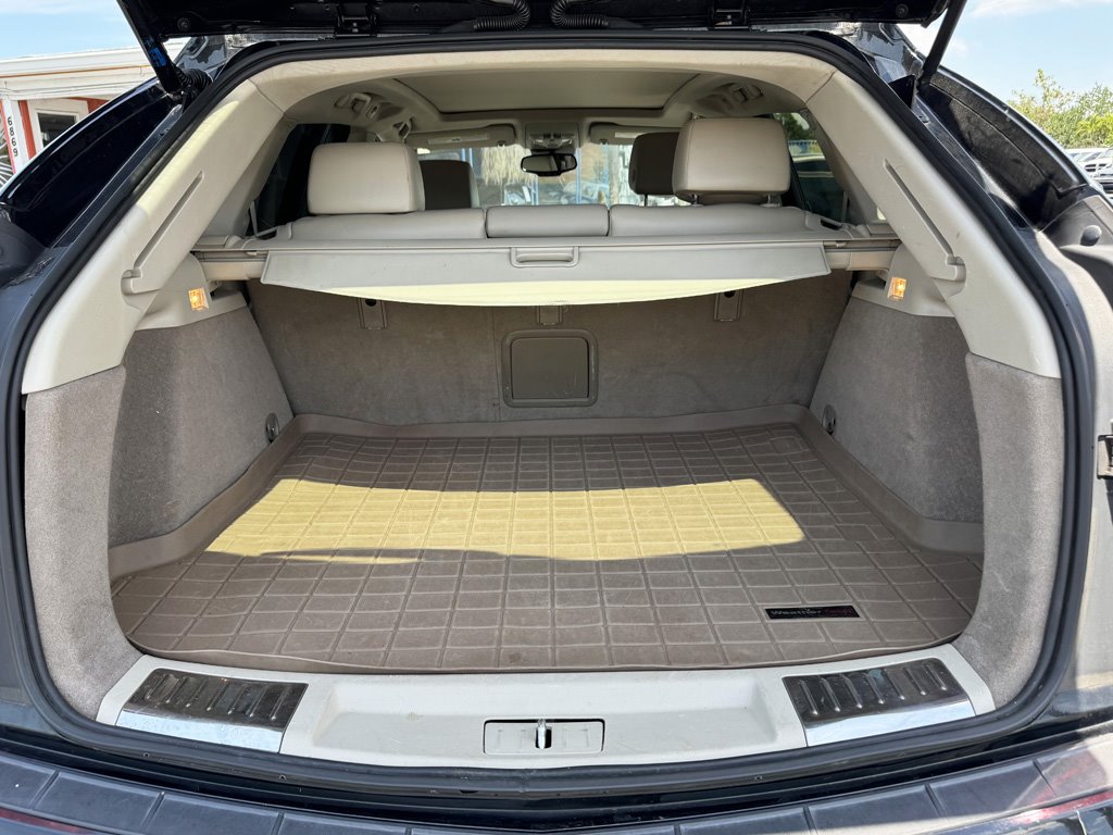 2011 Cadillac SRX - $10,980