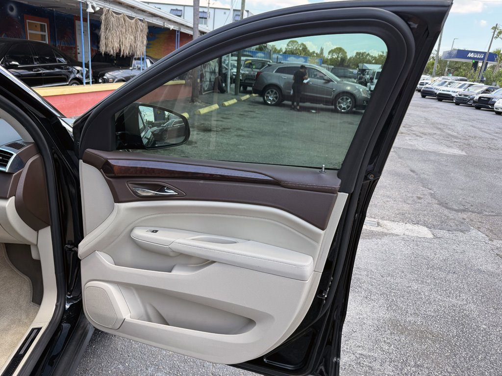 2011 Cadillac SRX - $10,980