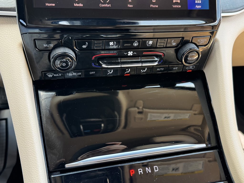 2022 Jeep Cherokee - $27,980