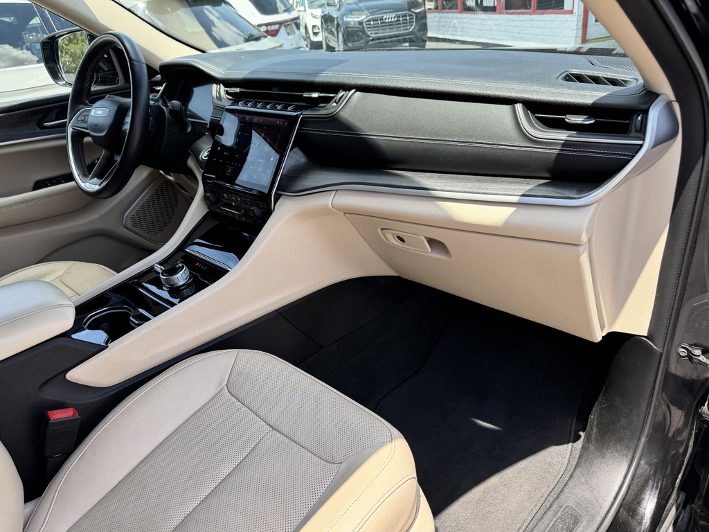 2022 Jeep Cherokee - $27,980