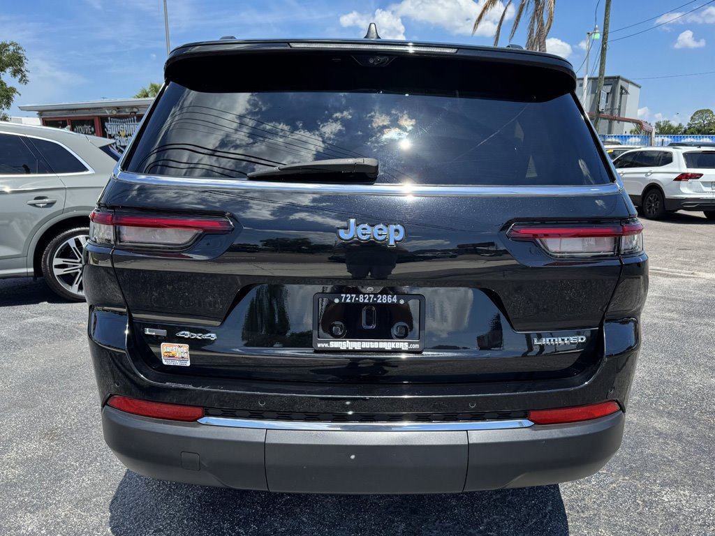 2022 Jeep Cherokee - $27,980