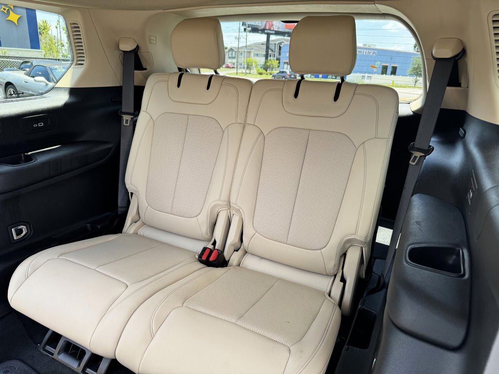 2022 Jeep Cherokee - $27,980