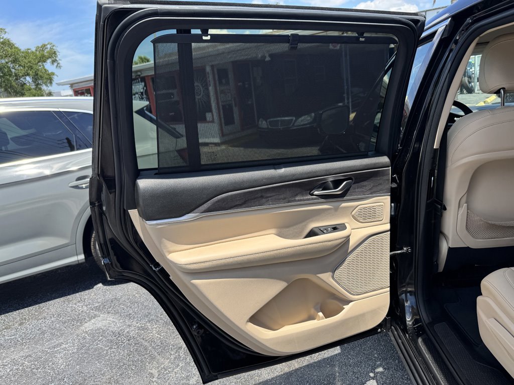 2022 Jeep Cherokee - $27,980