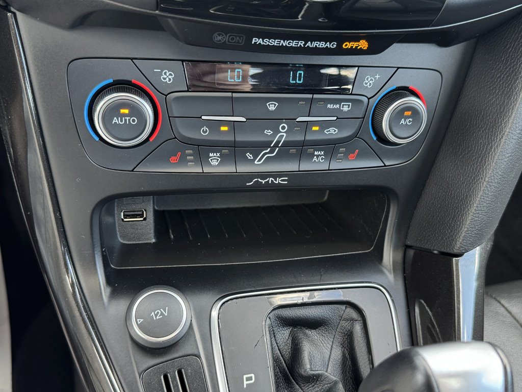 2015 Ford Focus - $10,980