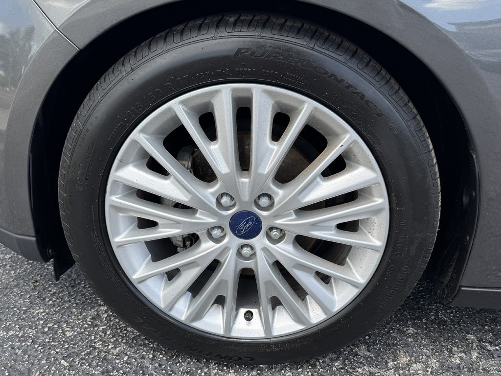 2015 Ford Focus - $10,980