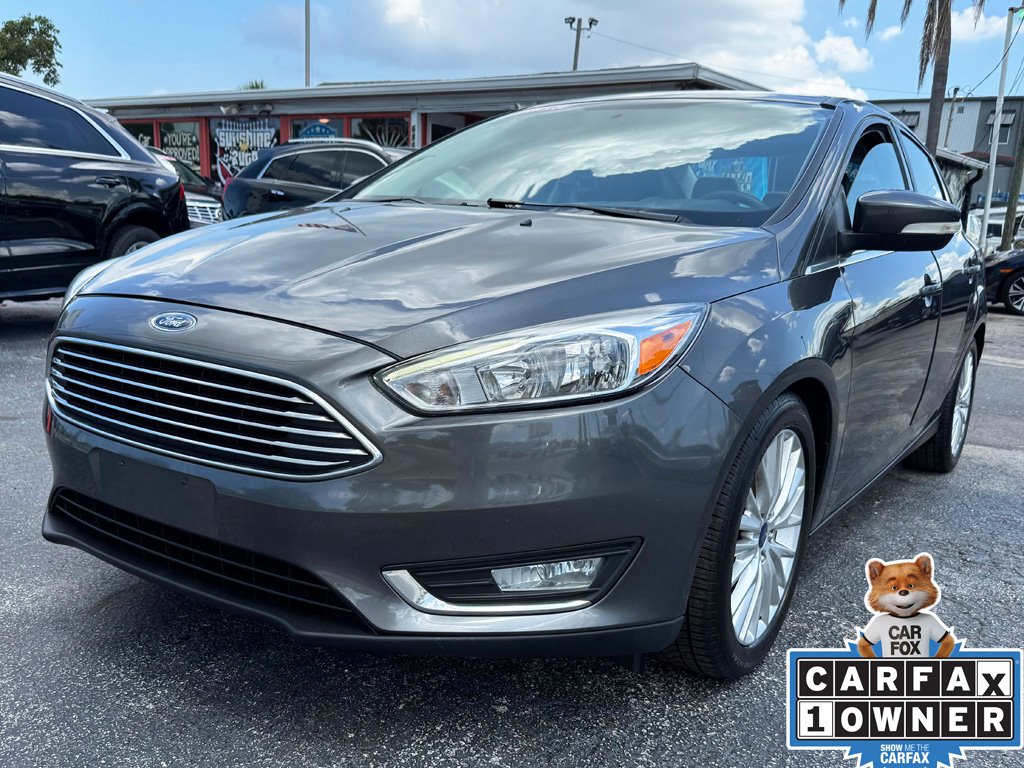 2015 Ford Focus - $10,980