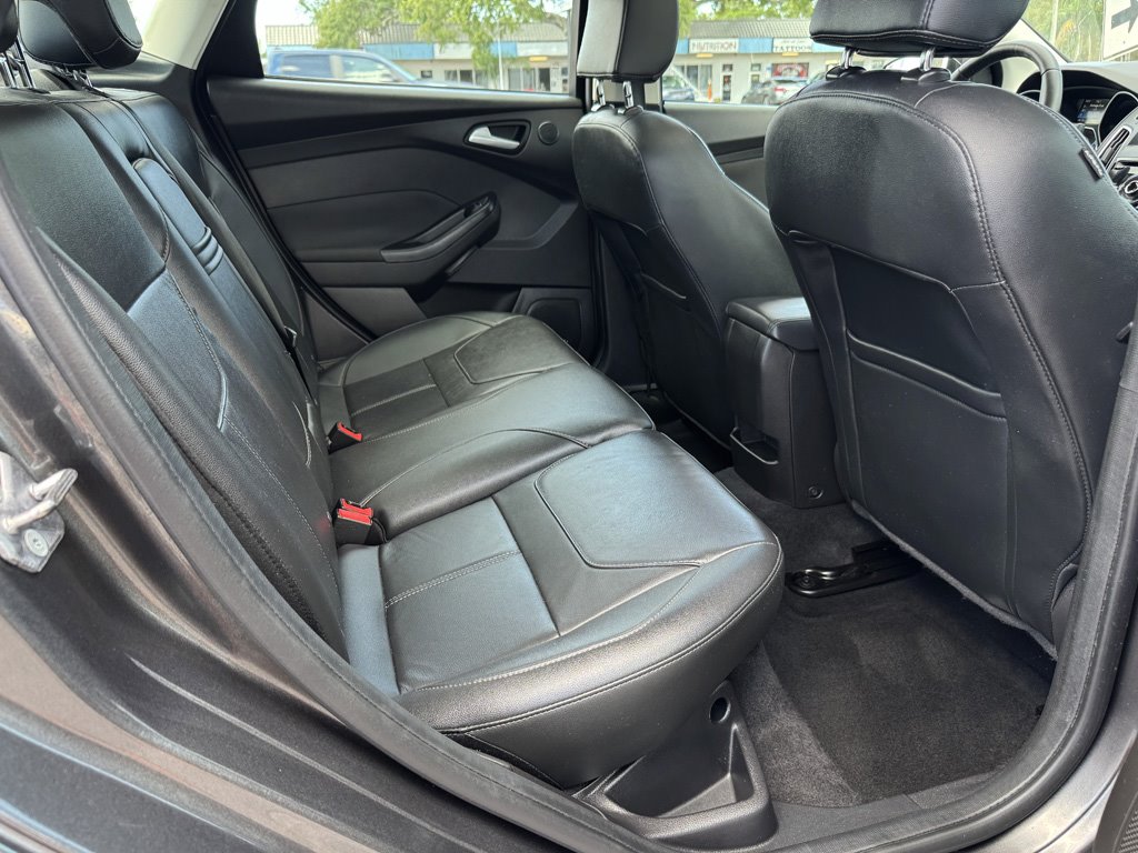 2015 Ford Focus - $10,980