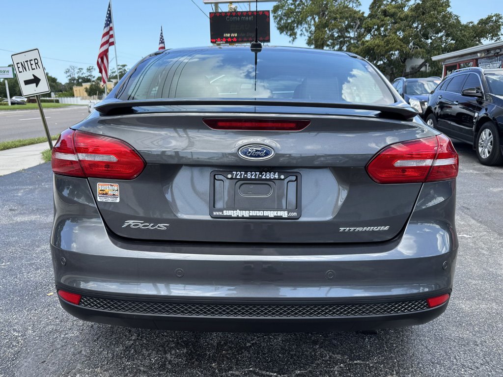 2015 Ford Focus - $10,980