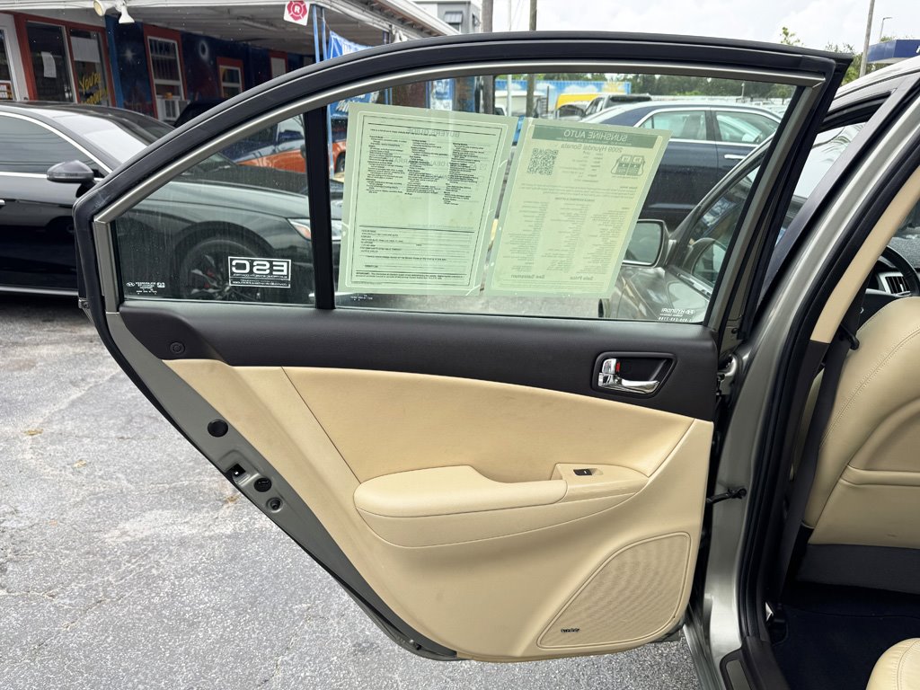 2009 Hyundai Sonata - $9,980