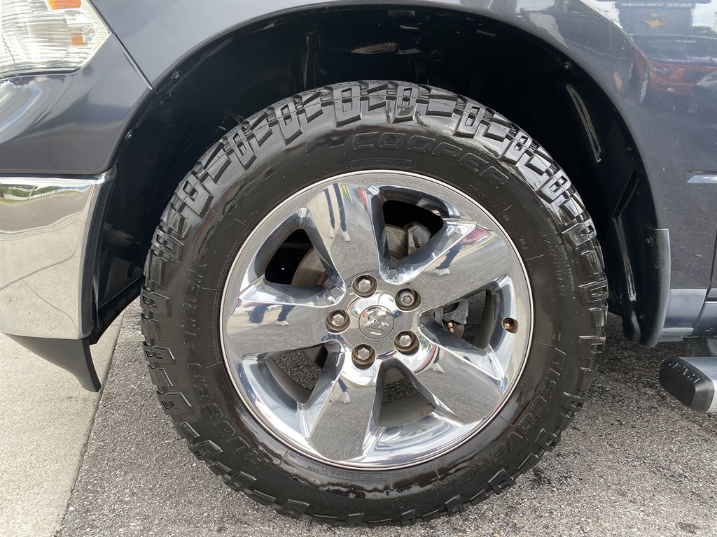 2017 Ram 1500 - $18,980