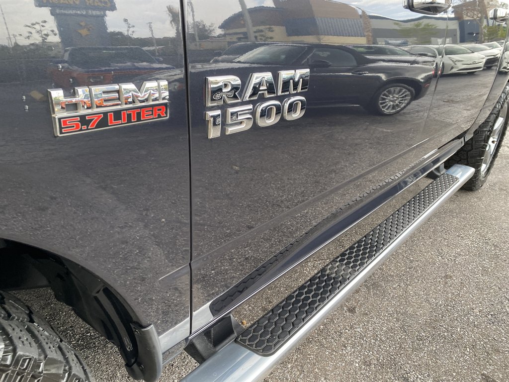 2017 Ram 1500 - $18,980