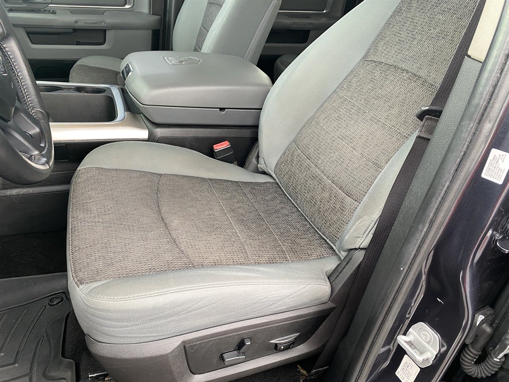 2017 Ram 1500 - $18,980