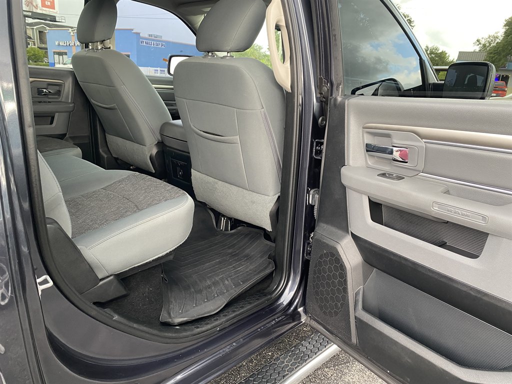 2017 Ram 1500 - $18,980