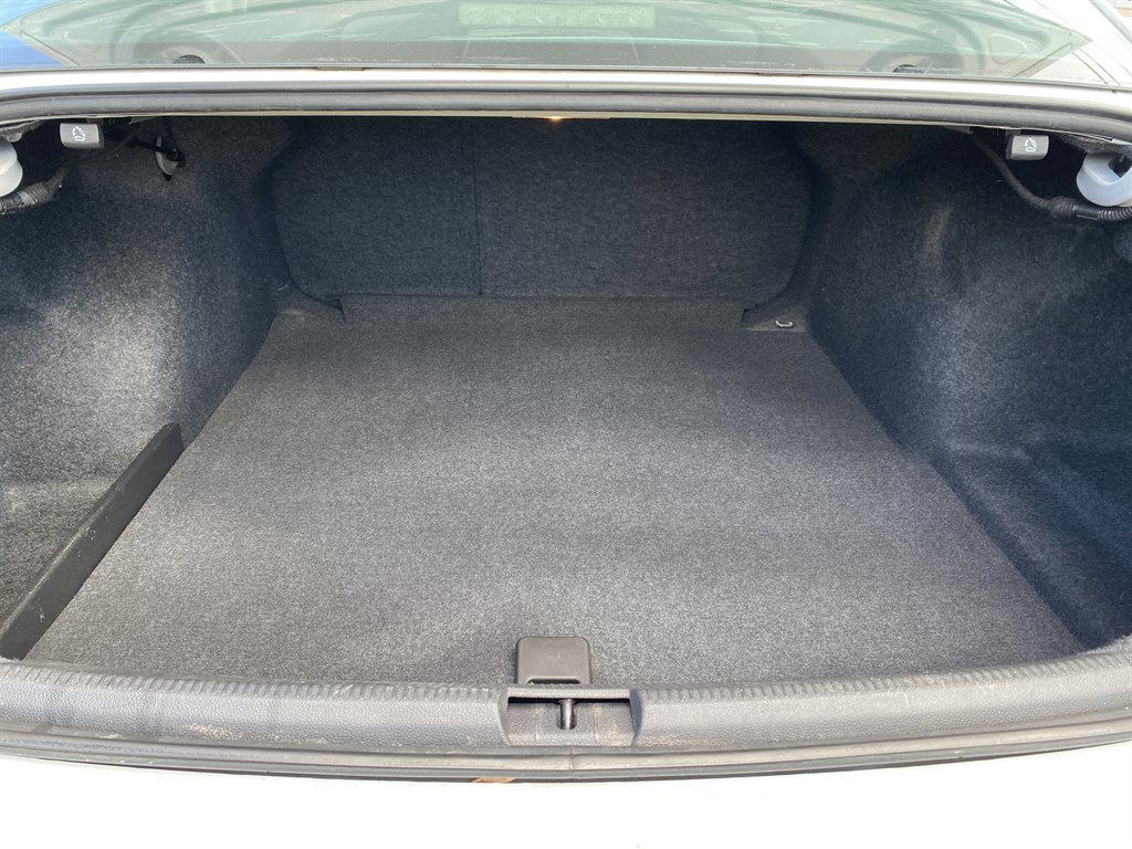 2017 Volkswagen Passat - $12,980