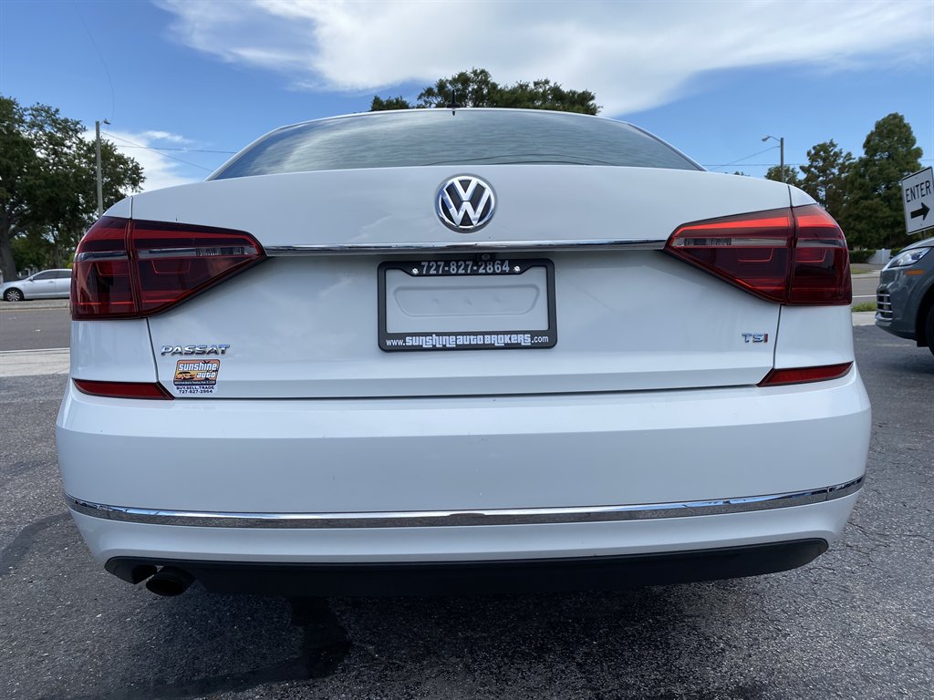 2017 Volkswagen Passat - $12,980