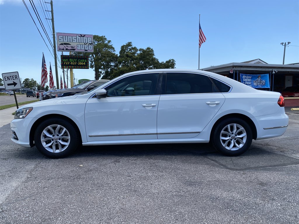 2017 Volkswagen Passat - $12,980