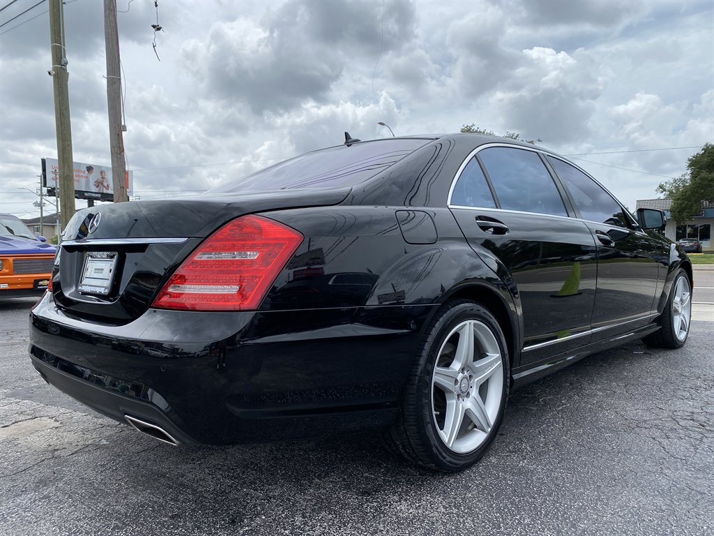 2011 Mercedes-Benz S-class - $12,980